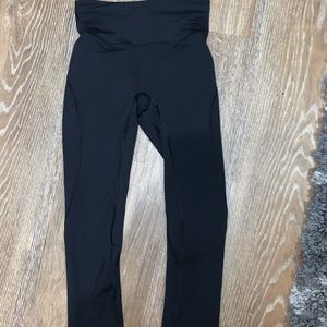Lululemon black leggings 4